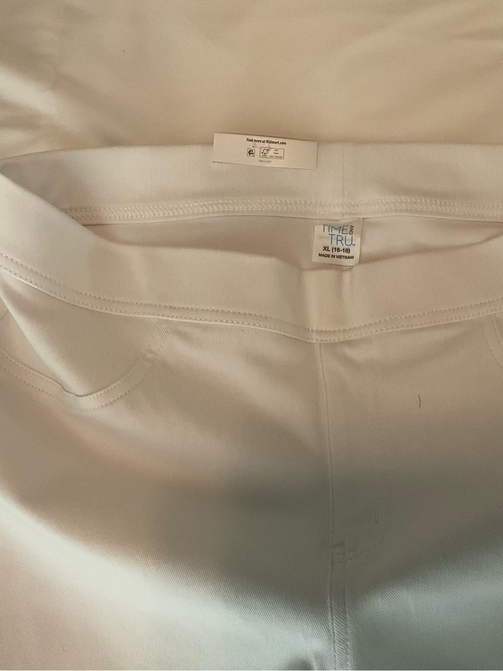 Time and Tru Cream Pull-On Ponte Pants - Picture 3 of 5